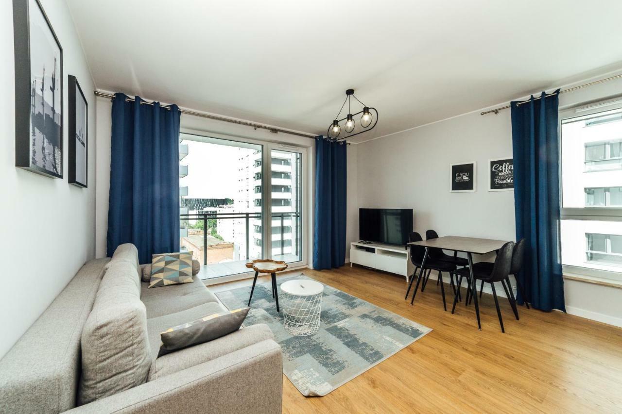 Pobookowane Stocznia Apartments Gdansk Ngoại thất bức ảnh