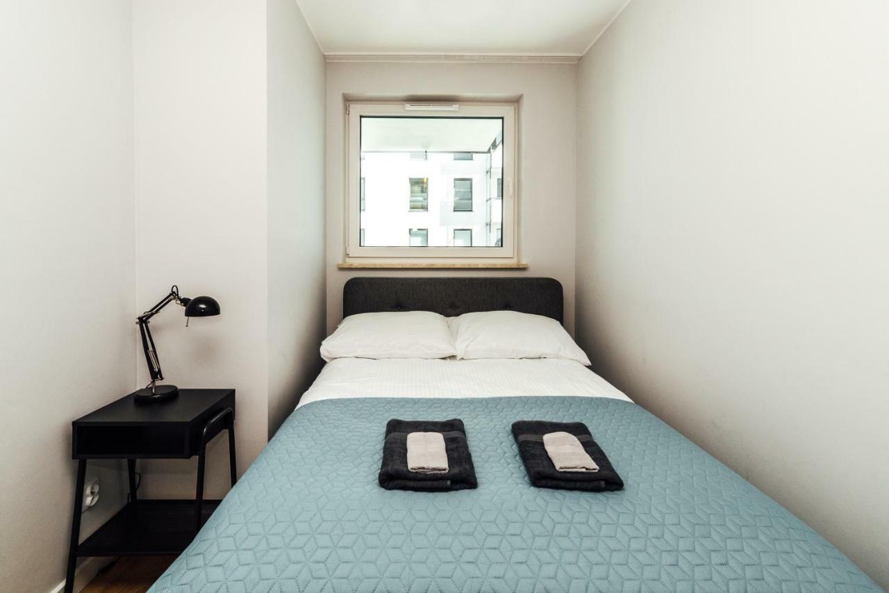 Pobookowane Stocznia Apartments Gdansk Ngoại thất bức ảnh