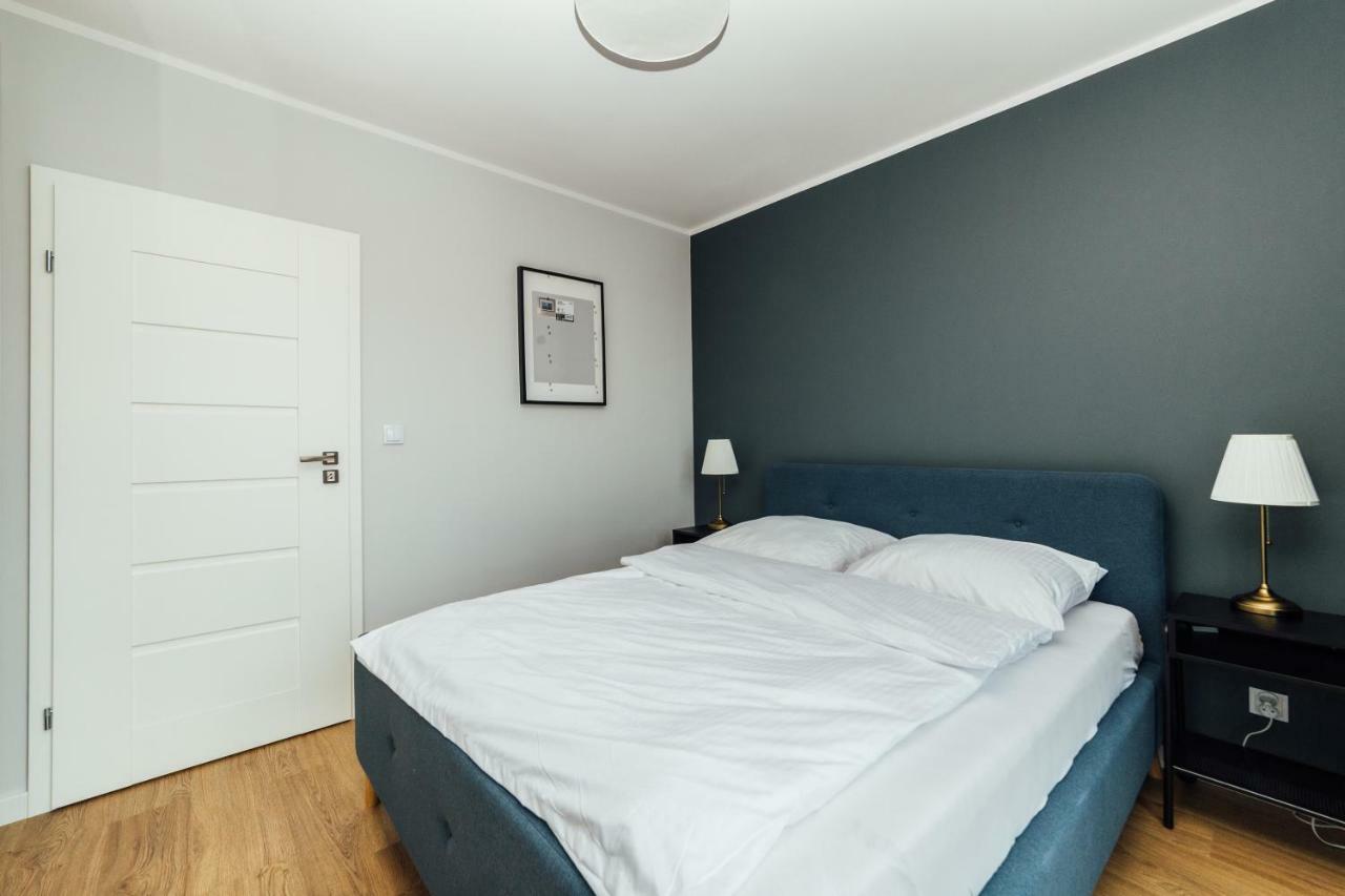 Pobookowane Stocznia Apartments Gdansk Ngoại thất bức ảnh